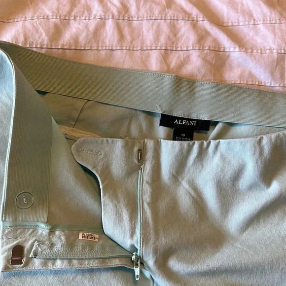 Alfani capri pants - Picture 3 of 4